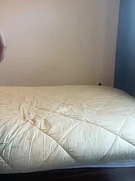 YU-KI00 online show from 02/19/26, 05:04