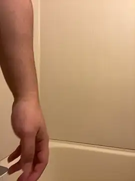 YU-KI00 online show from 11/03/25, 01:04