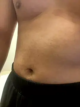 YU-KI00 online show from 12/15/25, 12:55