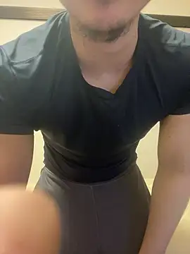 YU-KI00 online show from 03/23/26, 12:27