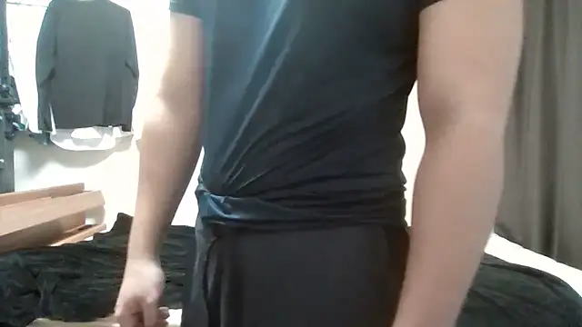 YU-KI00 online show from 10/24/25, 01:10