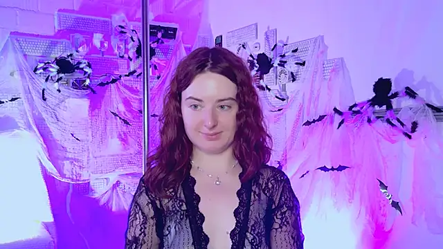 AnnTerry  online show from 10/22/25, 12:15