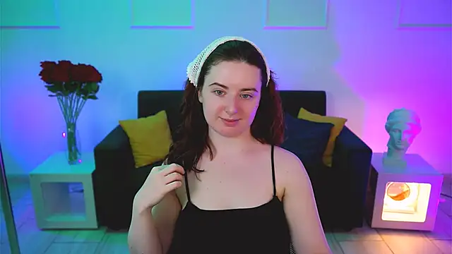 AnnTerry  online show from 11/11/25, 09:04