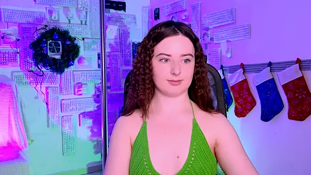 AnnTerry  online show from 12/14/25, 08:31