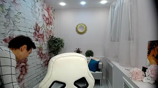 Cutie Asya online show from 10/30/25, 04:33