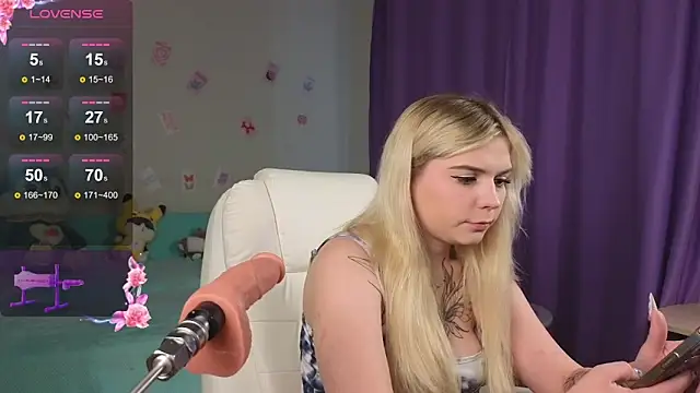 Kate Legend online show from 11/02/25, 03:44