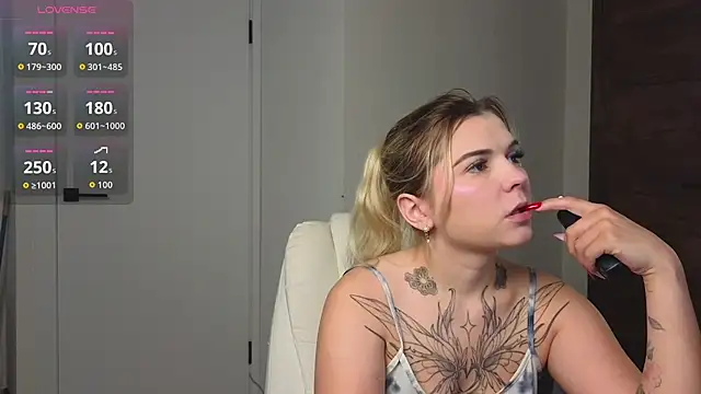 Kate Legend online show from 07/18/26, 03:59