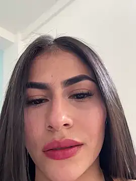 emilie xx  online show from 04/04/26, 08:26