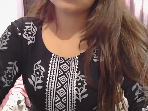 Snapshot of cutie-taara chatting on 03/12/25, 08:51 cutie-taara online show from 03/12/25, 08:51