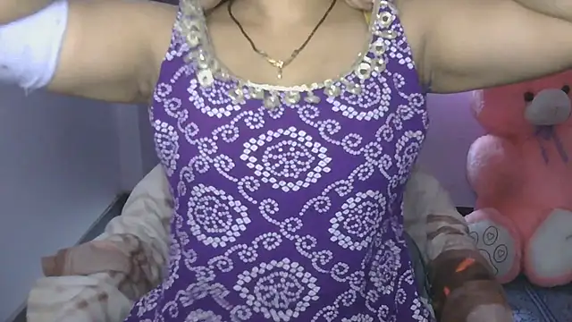 cutie-taara online show from 06/28/26, 04:30