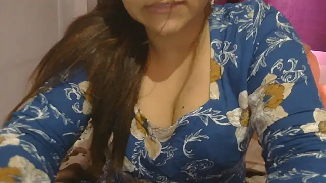 cutie-taara online show from 07/20/26, 04:20