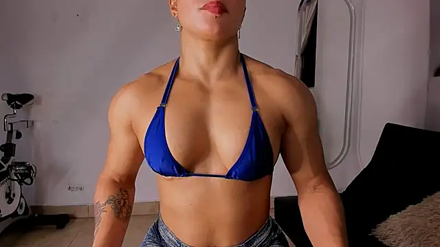 Snapshot of alexafit chatting on 11/27/25, 08:53 alexafit online show from 11/27/25, 08:53