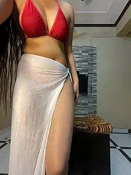 Snapshot of Shabnam88 chatting on 03/03/25, 05:47 Shabnam88 online show from 03/03/25, 05:47