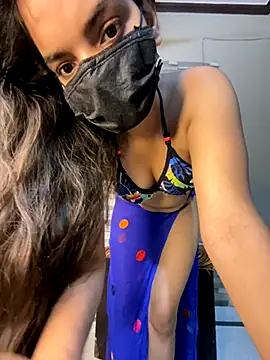 Snapshot of Shabnam88 chatting on 10/28/25, 04:46 Shabnam88 online show from 10/28/25, 04:46