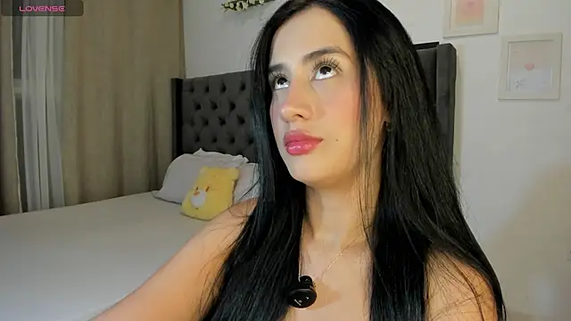 Amiirra  online show from 07/10/26, 02:55