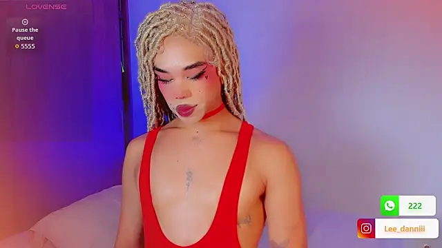 DanniLee  online show from 03/17/26, 07:06