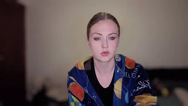 ENGLISHEMILY 69 online show from 01/09/26, 08:05