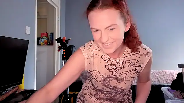 ENGLISHEMILY 69 online show from 09/15/25, 09:43