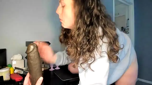 ENGLISHEMILY 69 online show from 03/12/25, 01:19