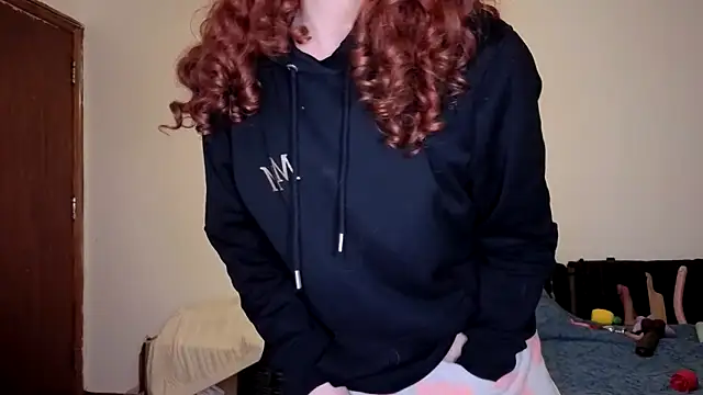 ENGLISHEMILY 69 online show from 01/06/26, 08:46