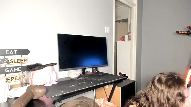 ENGLISHEMILY 69 online show from 03/22/25, 10:15