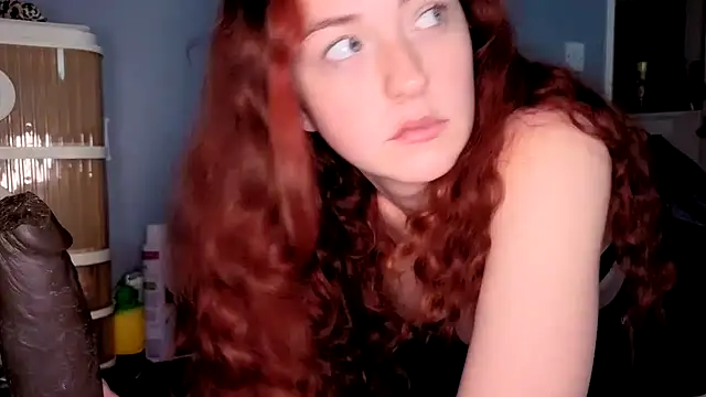 ENGLISHEMILY 69 online show from 10/07/25, 08:26