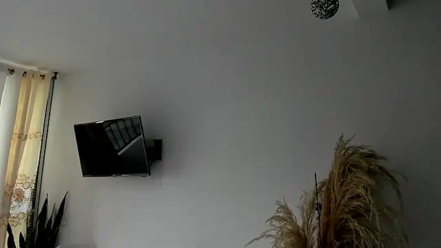 JuanDiegoKing online show from 11/16/25, 03:39