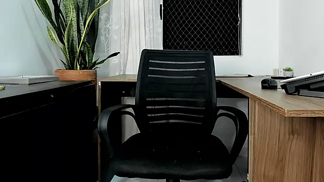 JuanDiegoKing online show from 11/06/25, 02:37