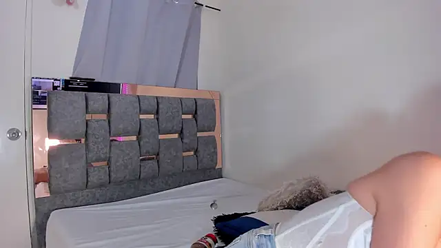 Carol M8 online show from 03/19/26, 04:12