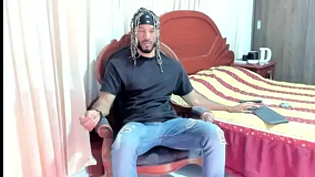 KarlMarley1 online show from 02/26/26, 09:09