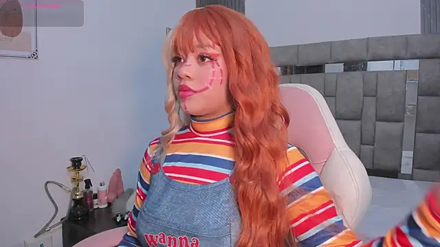 Snapshot of zulyjones chatting on 10/31/25, 01:19 zulyjones online show from 10/31/25, 01:19