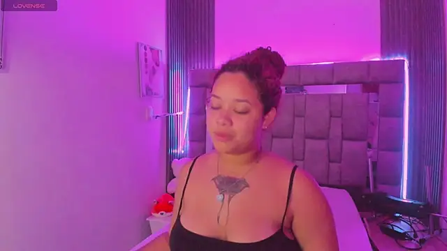 zulyjones online show from 04/22/26, 12:56