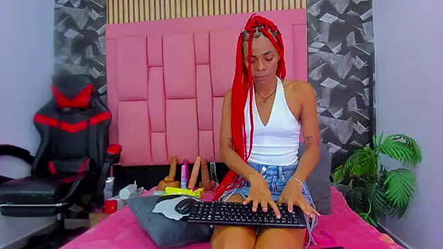 Brithanyslim online show from 04/04/26, 05:08