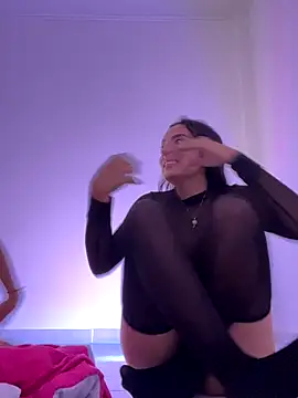 EmySofia online show from 09/09/25, 04:11