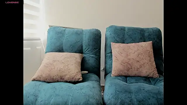 tamy ian online show from 12/05/25, 03:21