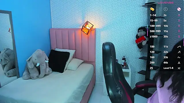 DENISERICHARD2 online show from 09/24/25, 12:22