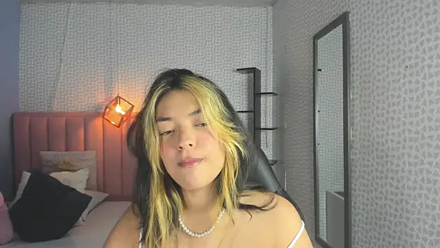 DENISERICHARD2 online show from 01/13/26, 03:32