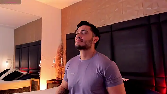 JossAckland online show from 02/11/26, 07:47