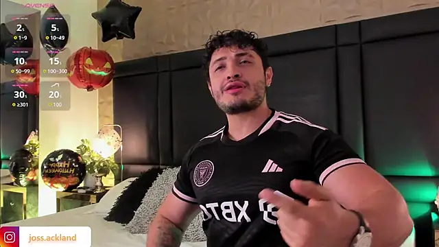 JossAckland online show from 10/19/25, 07:38