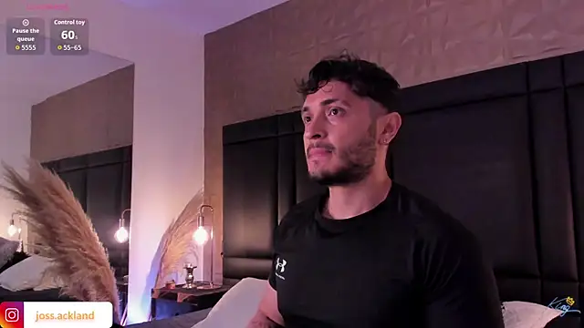 JossAckland online show from 12/13/25, 08:04