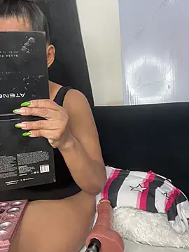 chiquimaturesexy online show from 04/06/26, 10:11