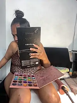 chiquimaturesexy online show from 02/19/26, 09:34