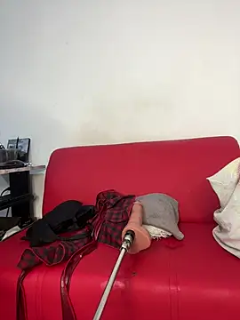 chiquimaturesexy online show from 07/04/26, 09:30