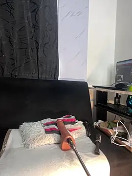 chiquimaturesexy online show from 03/10/26, 09:30