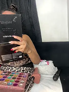 chiquimaturesexy online show from 02/03/26, 09:42