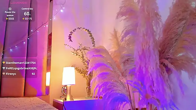 Snapshot of VICTORIA_RASH chatting on 01/15/25, 09:51 VICTORIA RASH online show from 01/15/25, 09:51