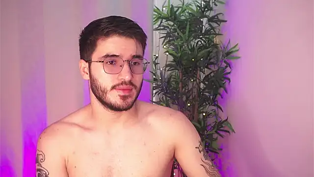 Tony Wylie online show from 04/04/26, 01:50