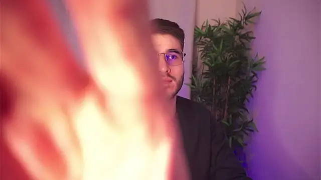 Tony Wylie online show from 03/26/26, 04:22