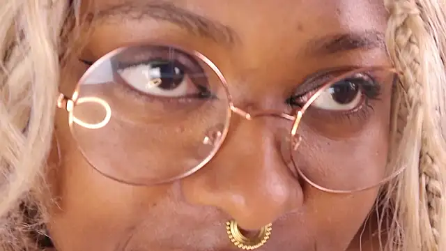 justnala  online show from 03/06/26, 02:23