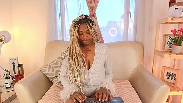 justnala  online show from 03/13/26, 03:17